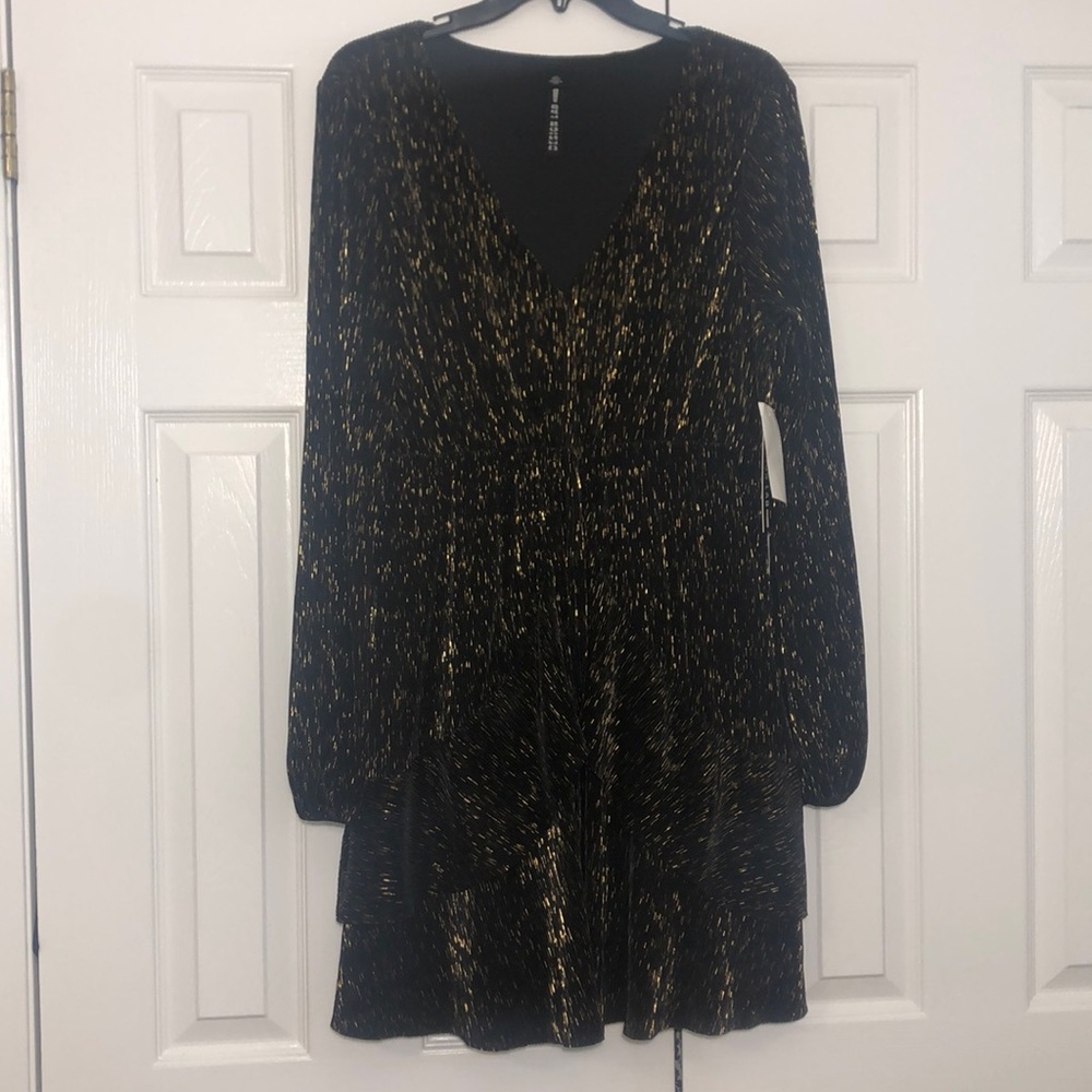 NWT Design Lab black & gold dress